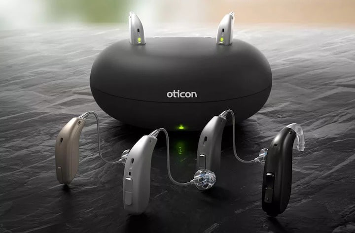 Oticon hearing aids and charging station